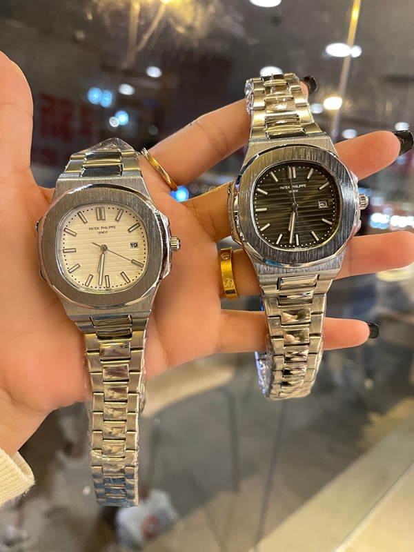 ブランド時計側面デザイン